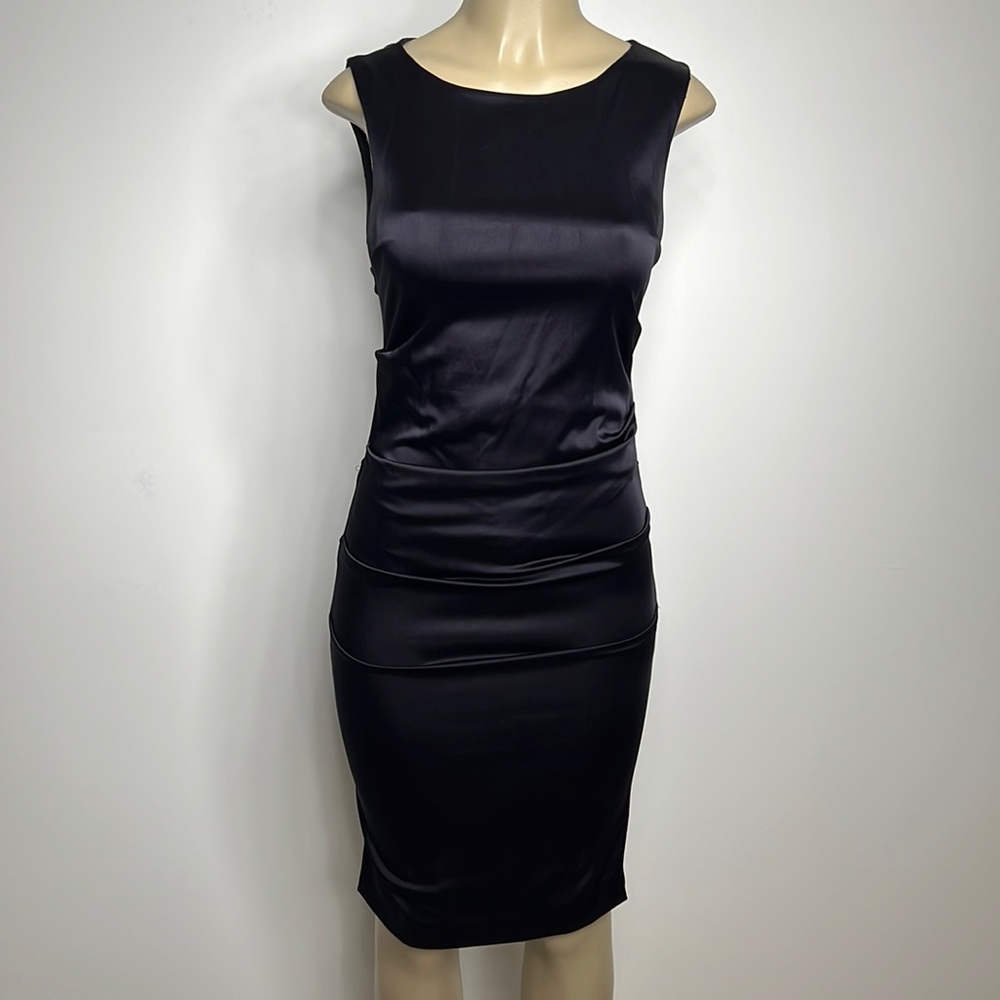 Nicole Miller size 4 satin midi bodycon dress.
